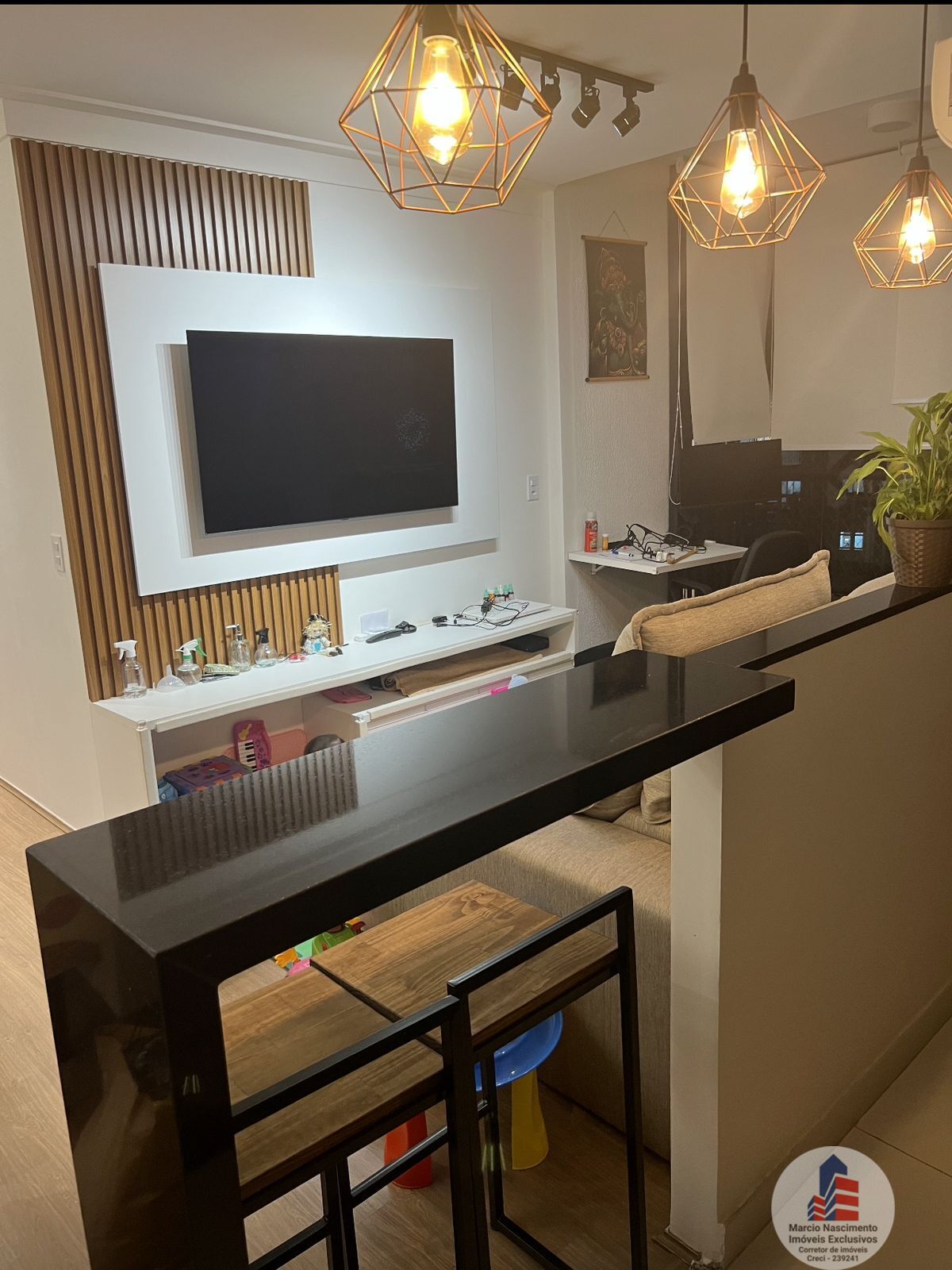 Apartamento à venda com 2 quartos, 58m² - Foto 1