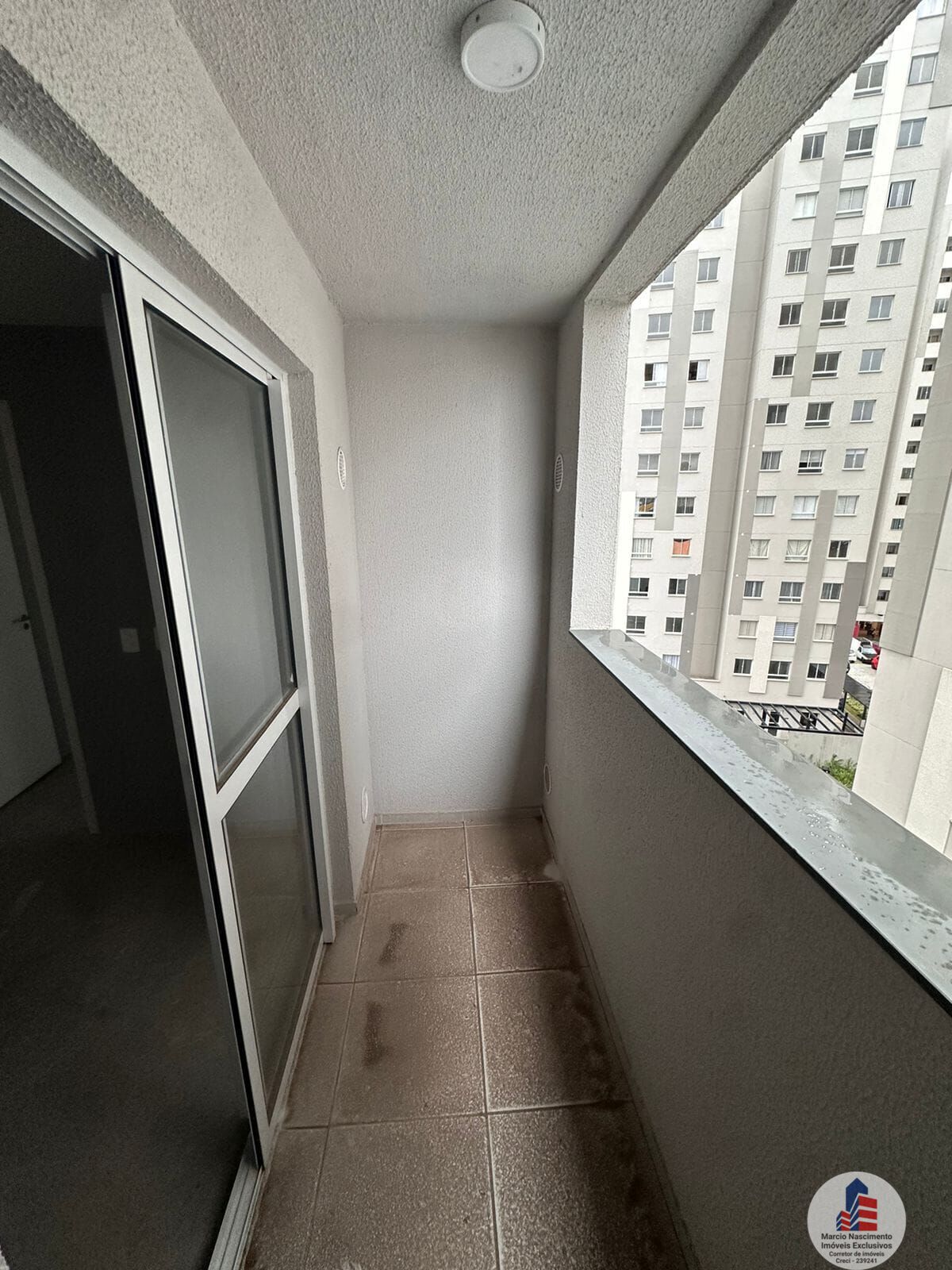 Apartamento à venda com 1 quarto, 28m² - Foto 7