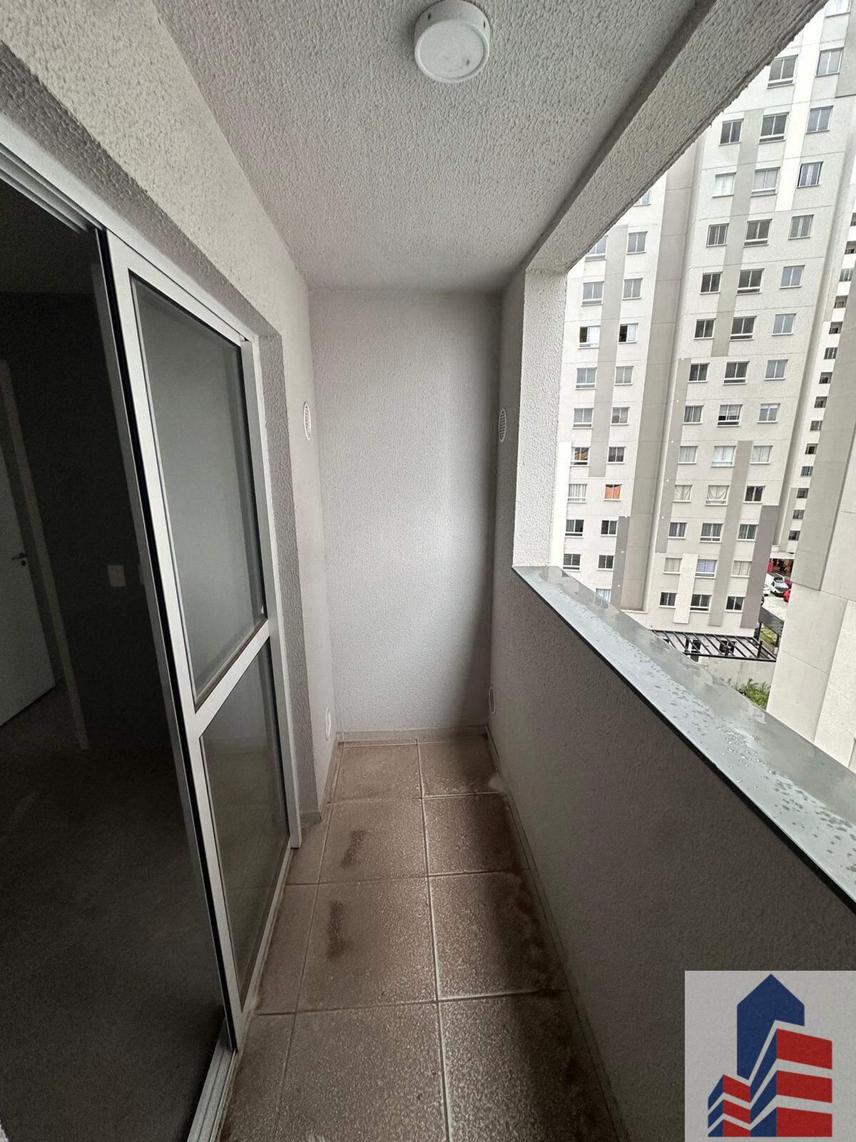 Apartamento à venda com 1 quarto, 28m² - Foto 7