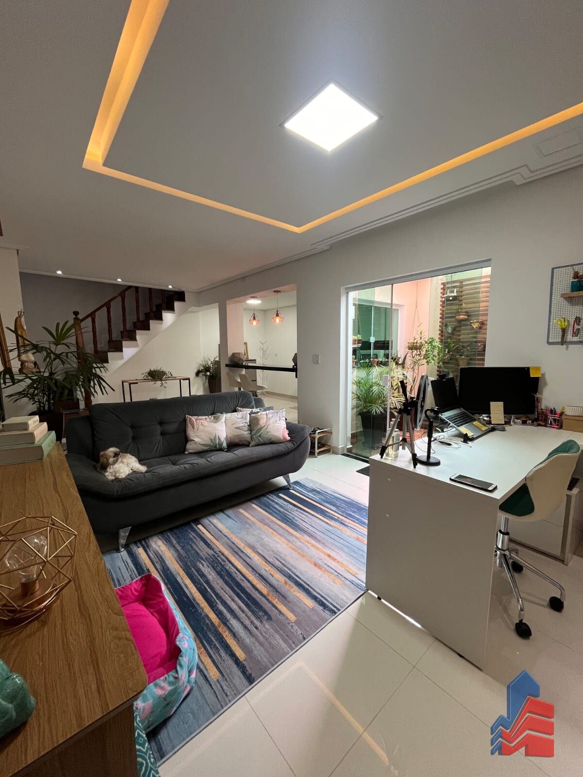 Sobrado, 3 quartos, 173 m² - Foto 1