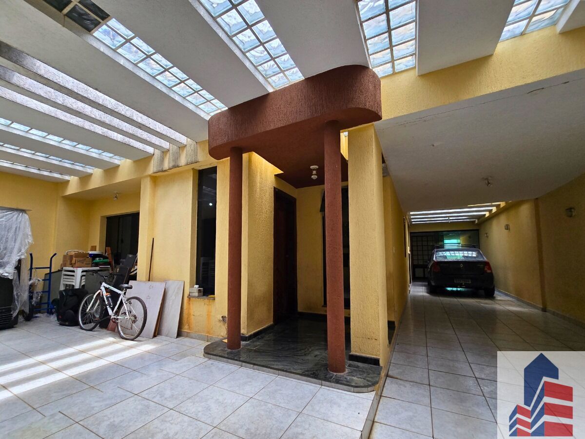 Sobrado à venda com 4 quartos, 320m² - Foto 23