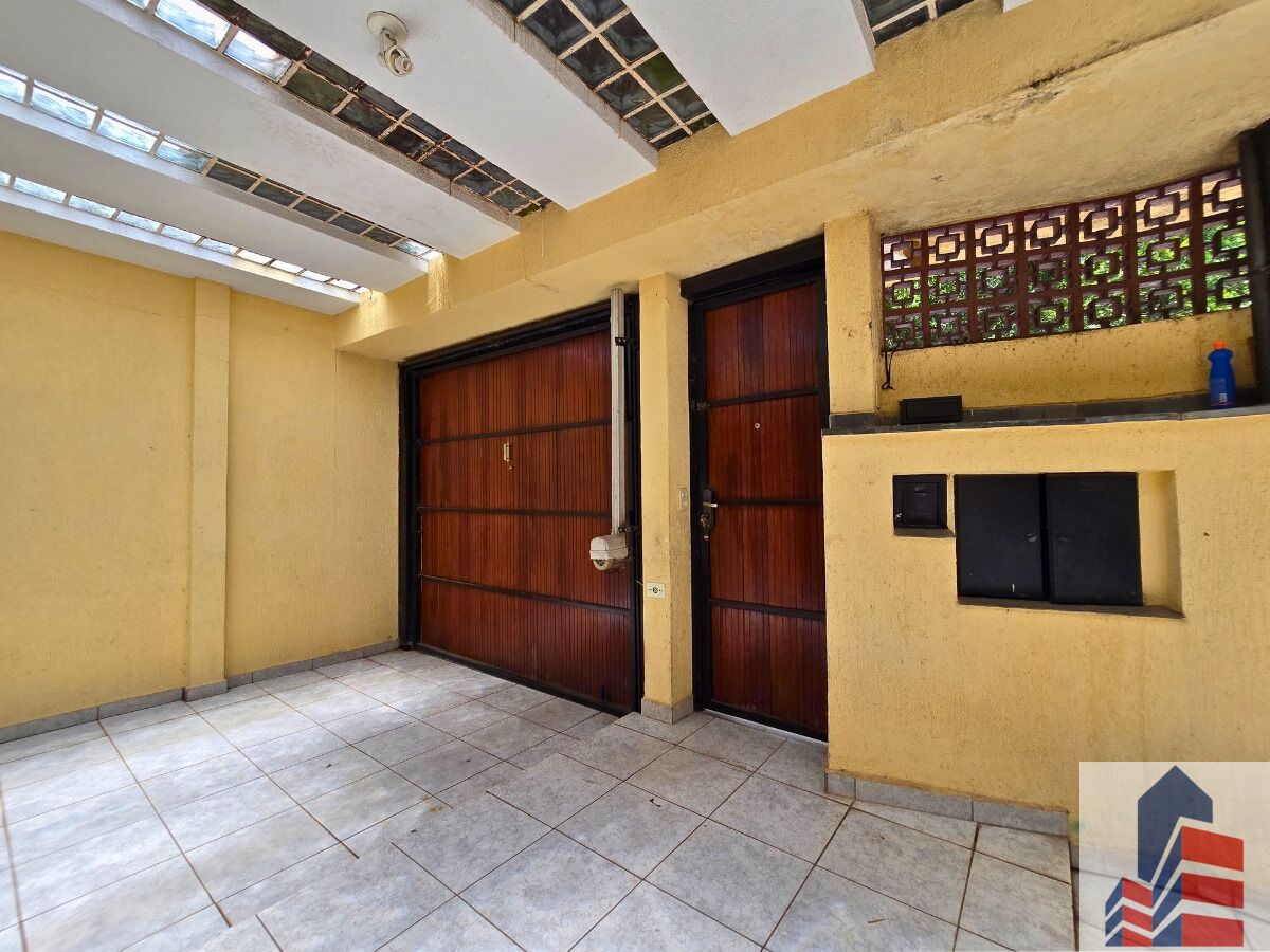 Sobrado à venda com 4 quartos, 320m² - Foto 25