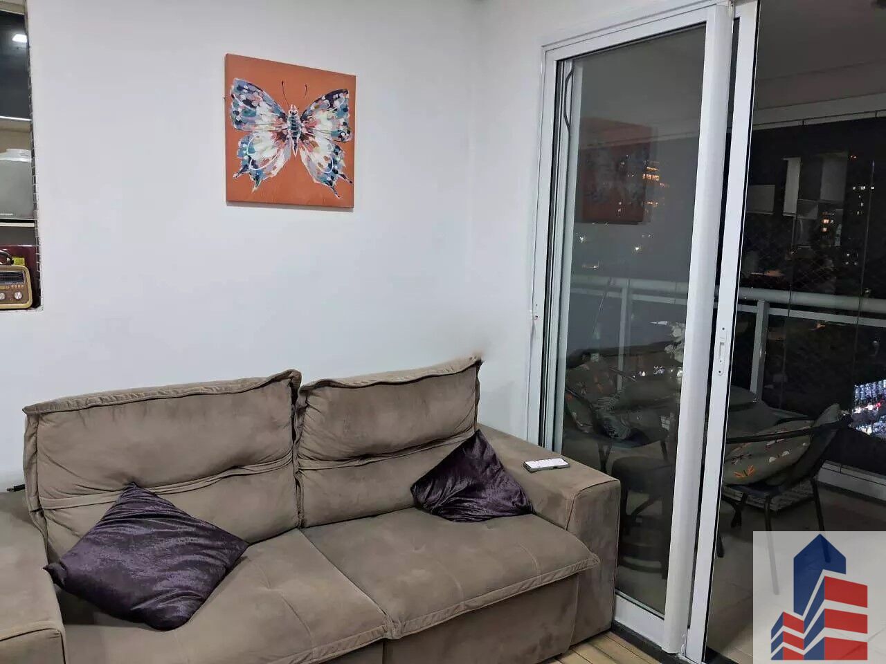 Apartamento à venda com 2 quartos, 58m² - Foto 2