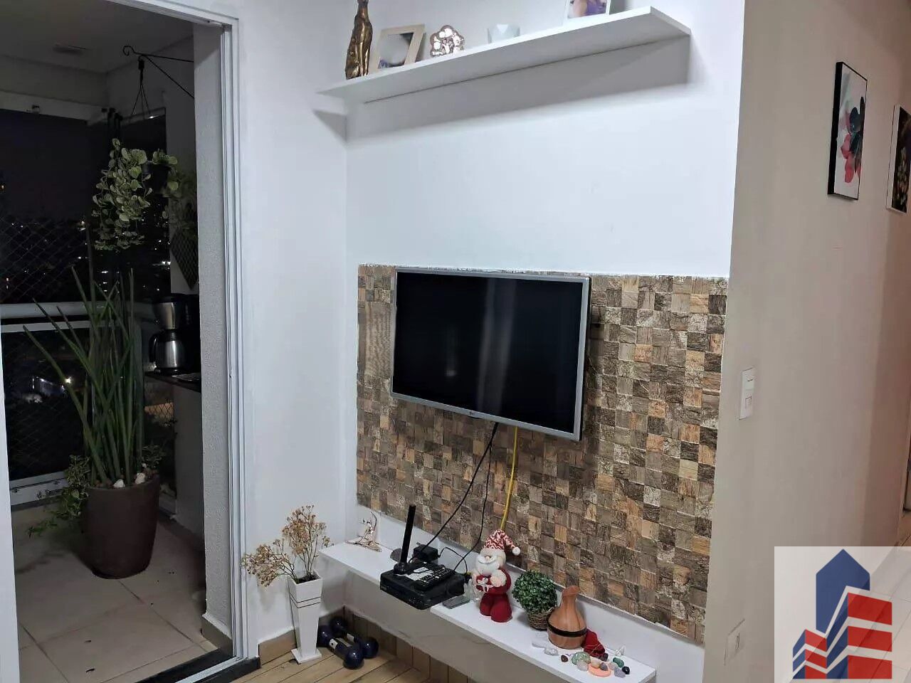 Apartamento à venda com 2 quartos, 58m² - Foto 1