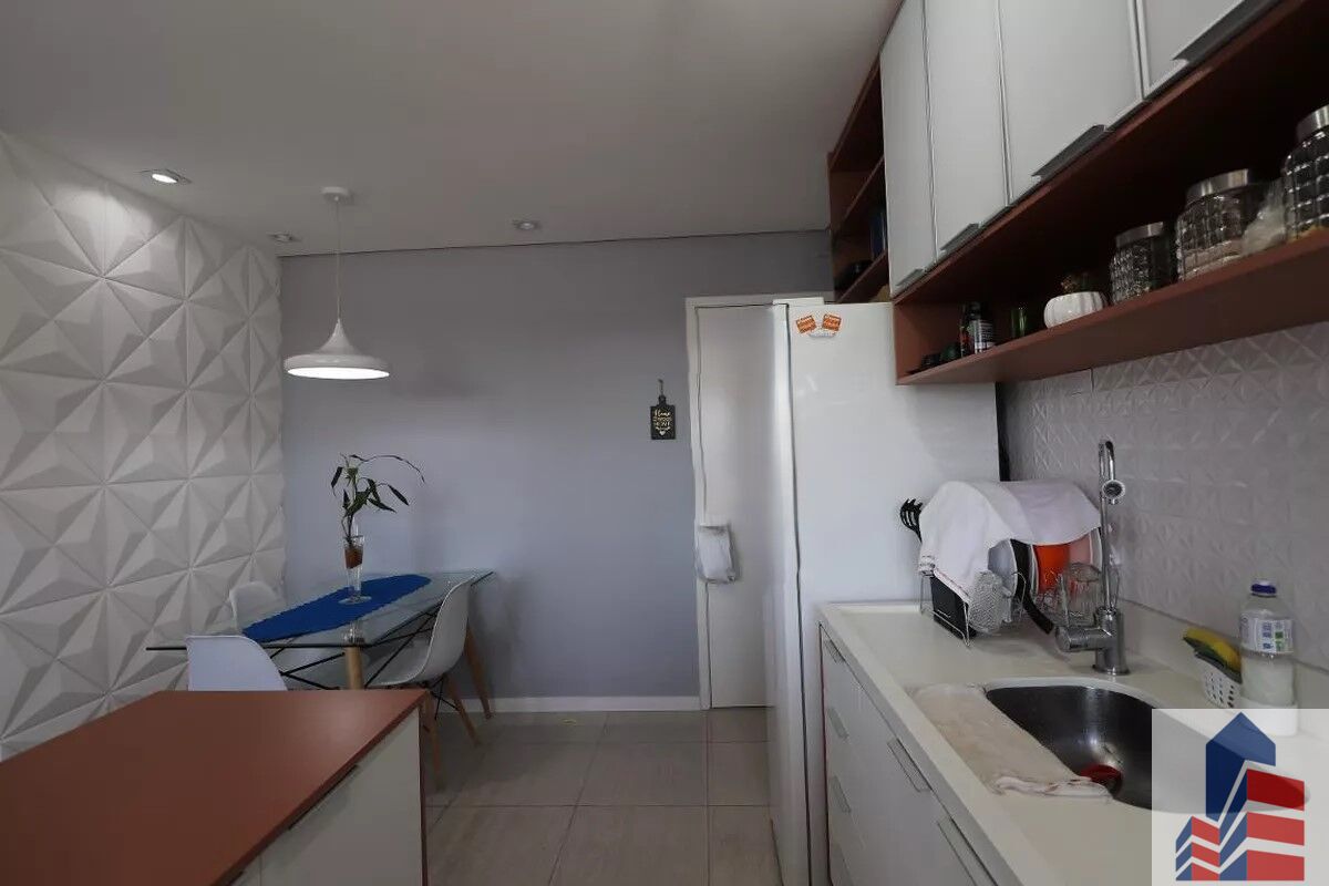 Apartamento à venda com 2 quartos, 42m² - Foto 5