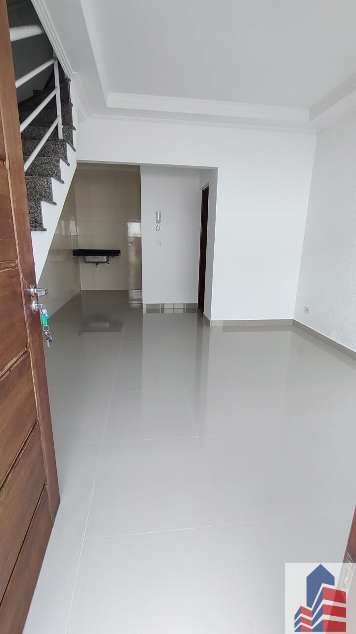 Sobrado à venda com 2 quartos, 54m² - Foto 3