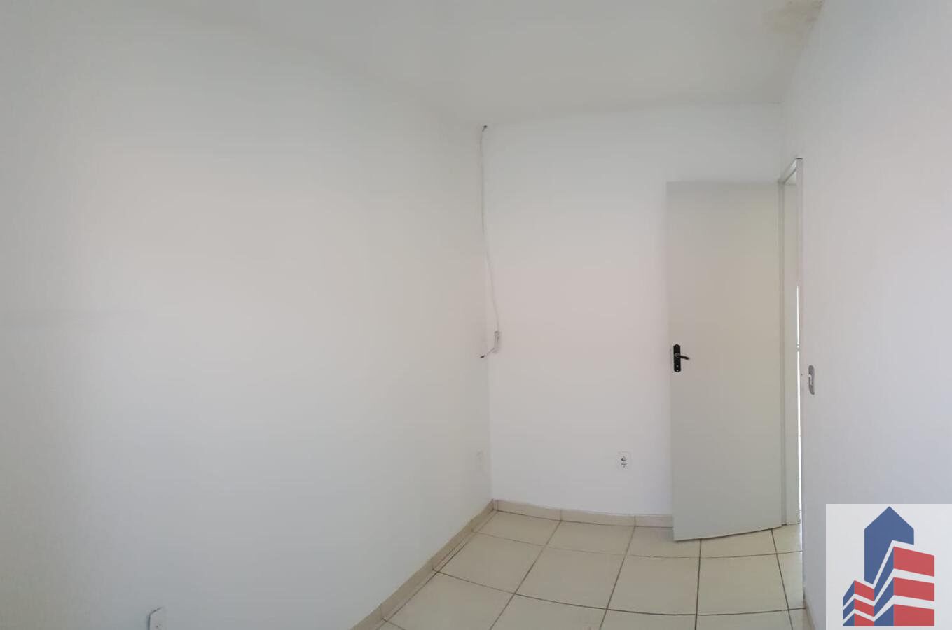 Casa à venda com 2 quartos, 42m² - Foto 5