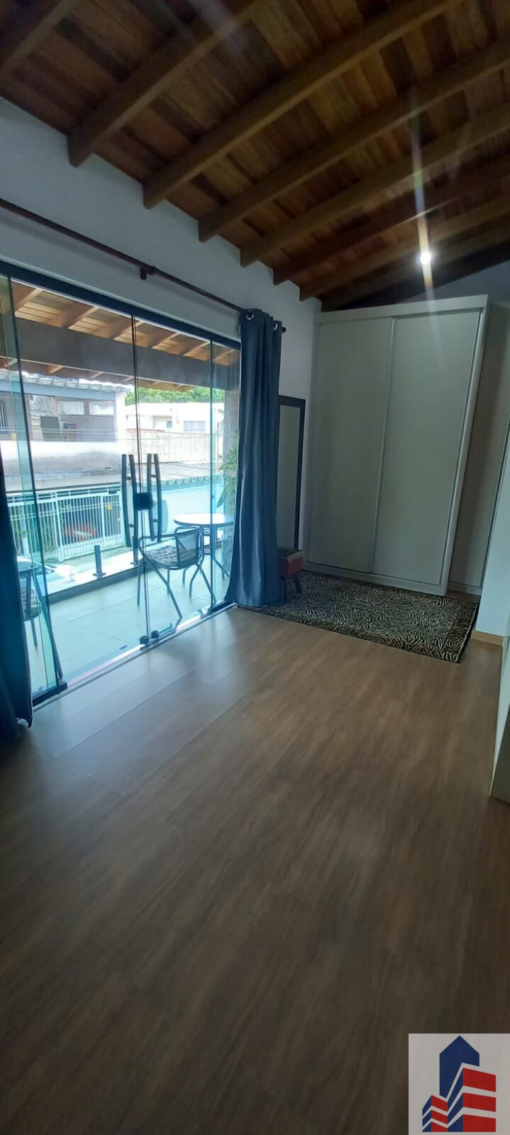 Sobrado à venda com 2 quartos, 183m² - Foto 4