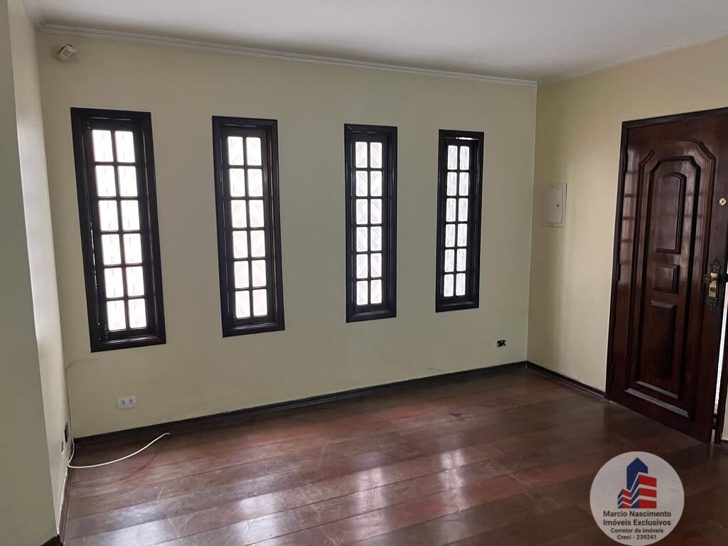 Sobrado à venda com 3 quartos, 232m² - Foto 3