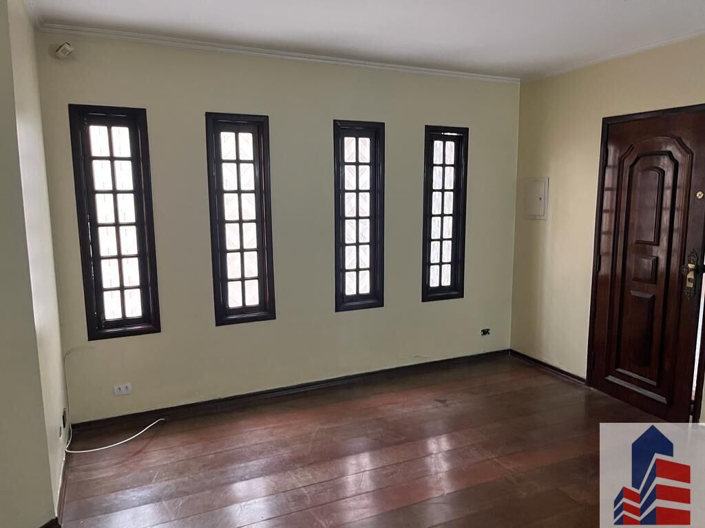 Sobrado à venda com 3 quartos, 232m² - Foto 3