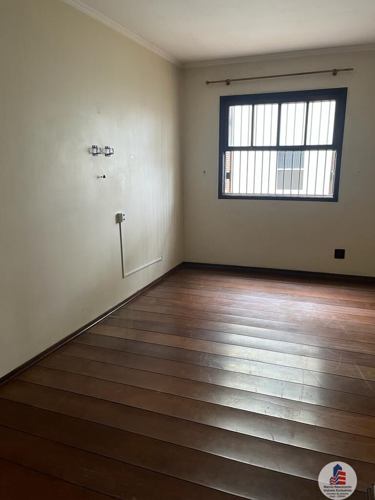 Sobrado à venda com 3 quartos, 232m² - Foto 7