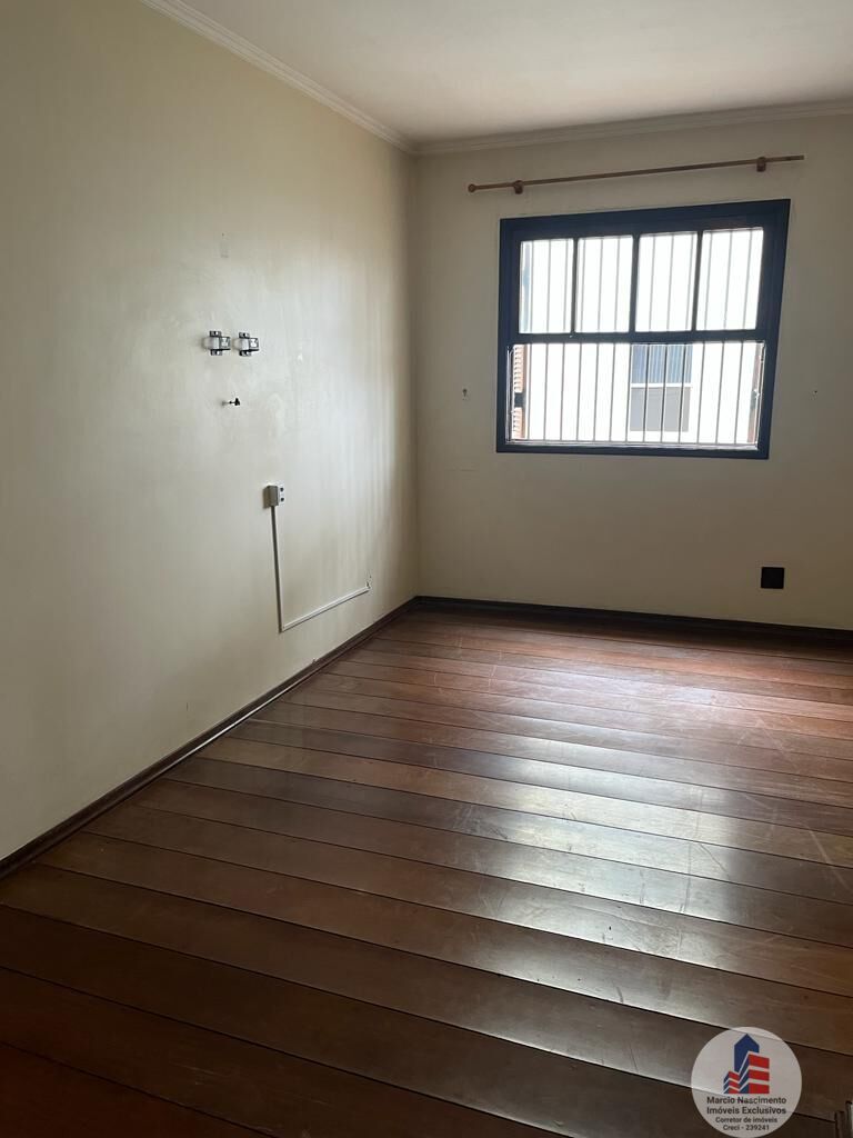 Sobrado à venda com 3 quartos, 232m² - Foto 7