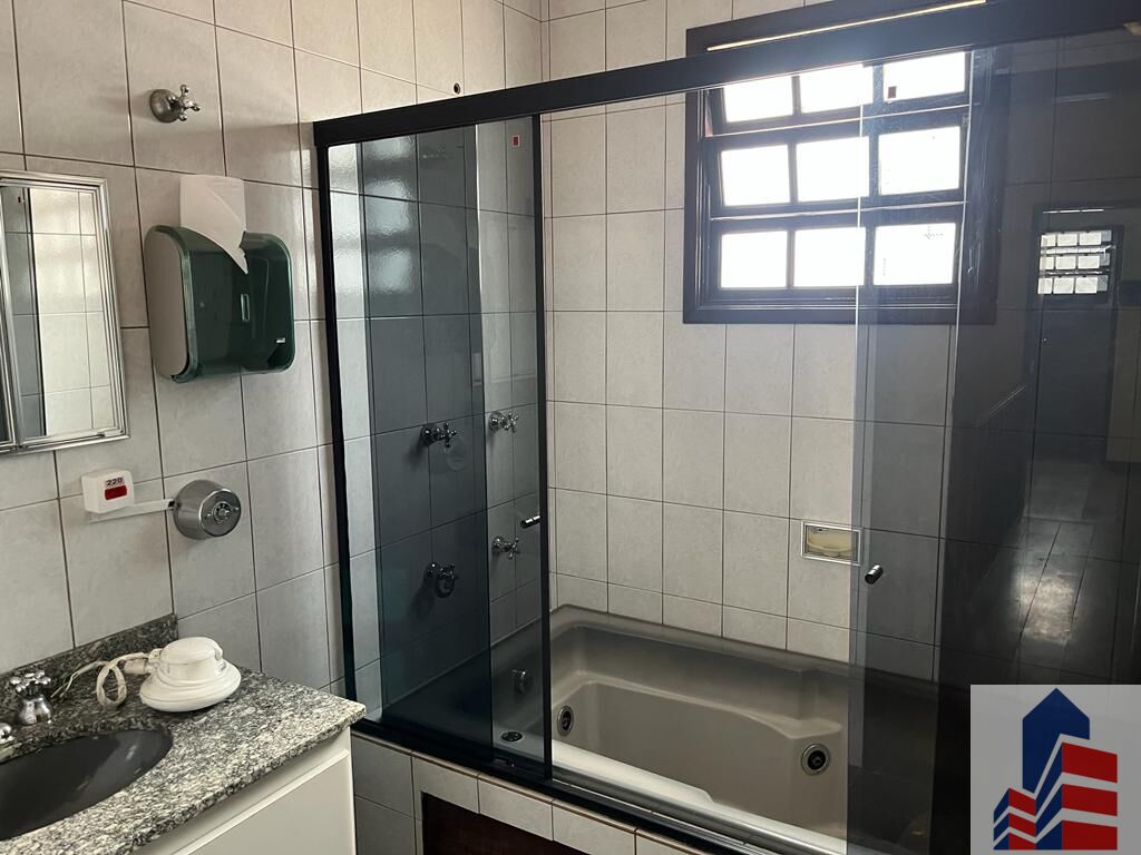 Sobrado à venda com 3 quartos, 232m² - Foto 11