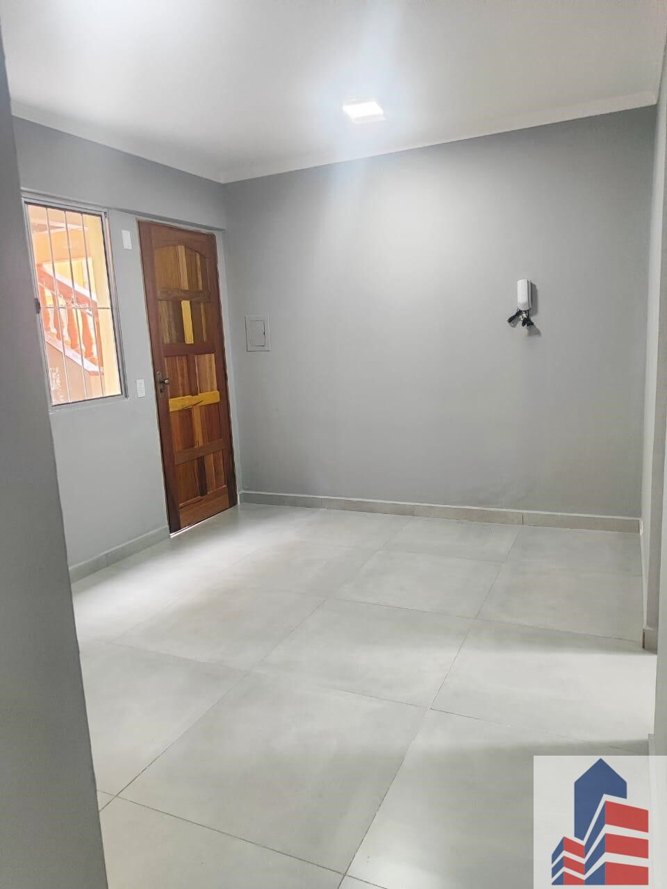 Apartamento à venda com 2 quartos, 48m² - Foto 2