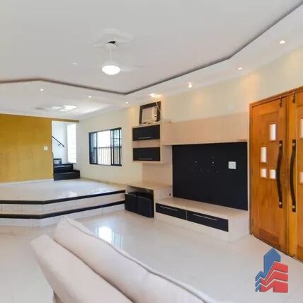 Sobrado, 3 quartos, 450 m² - Foto 1