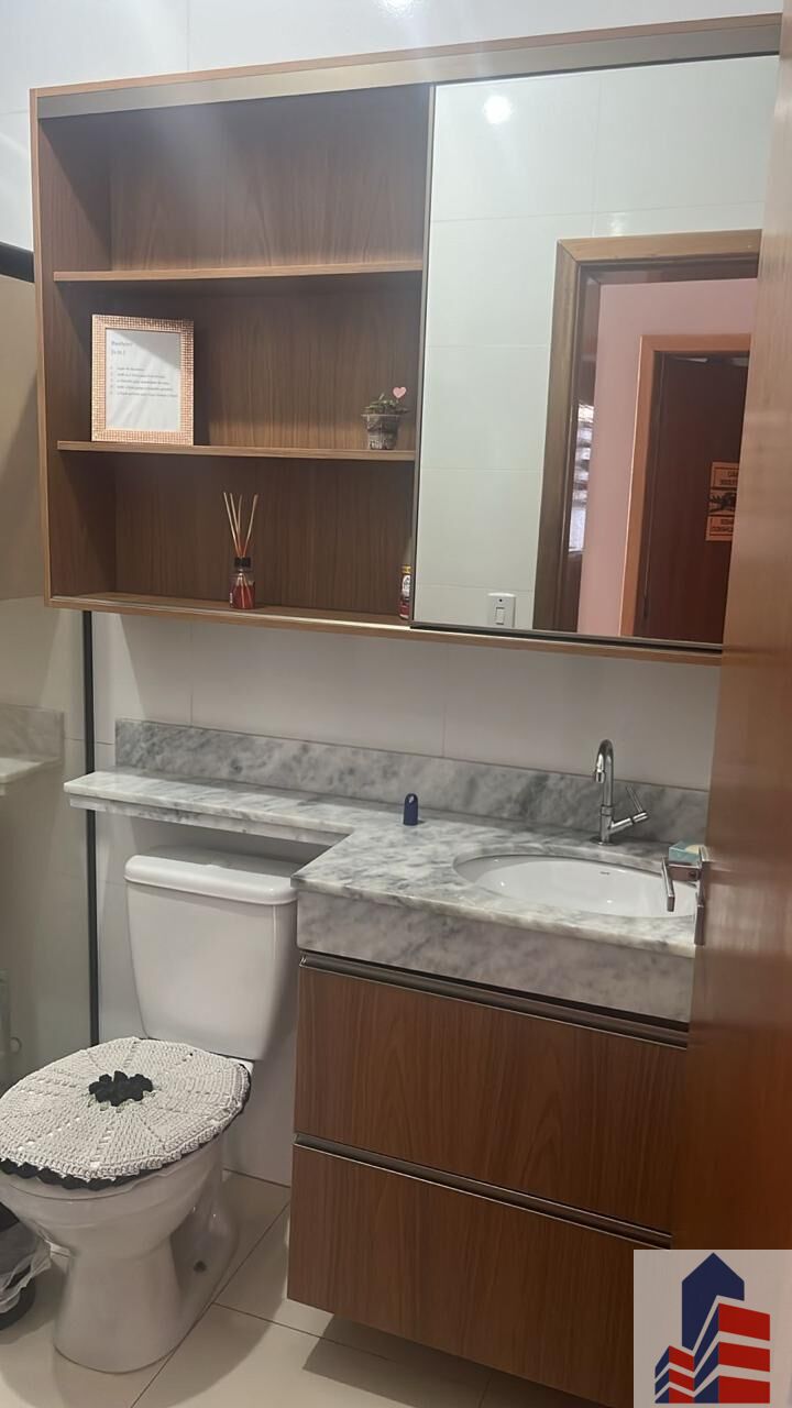 Casa à venda com 3 quartos, 200m² - Foto 13