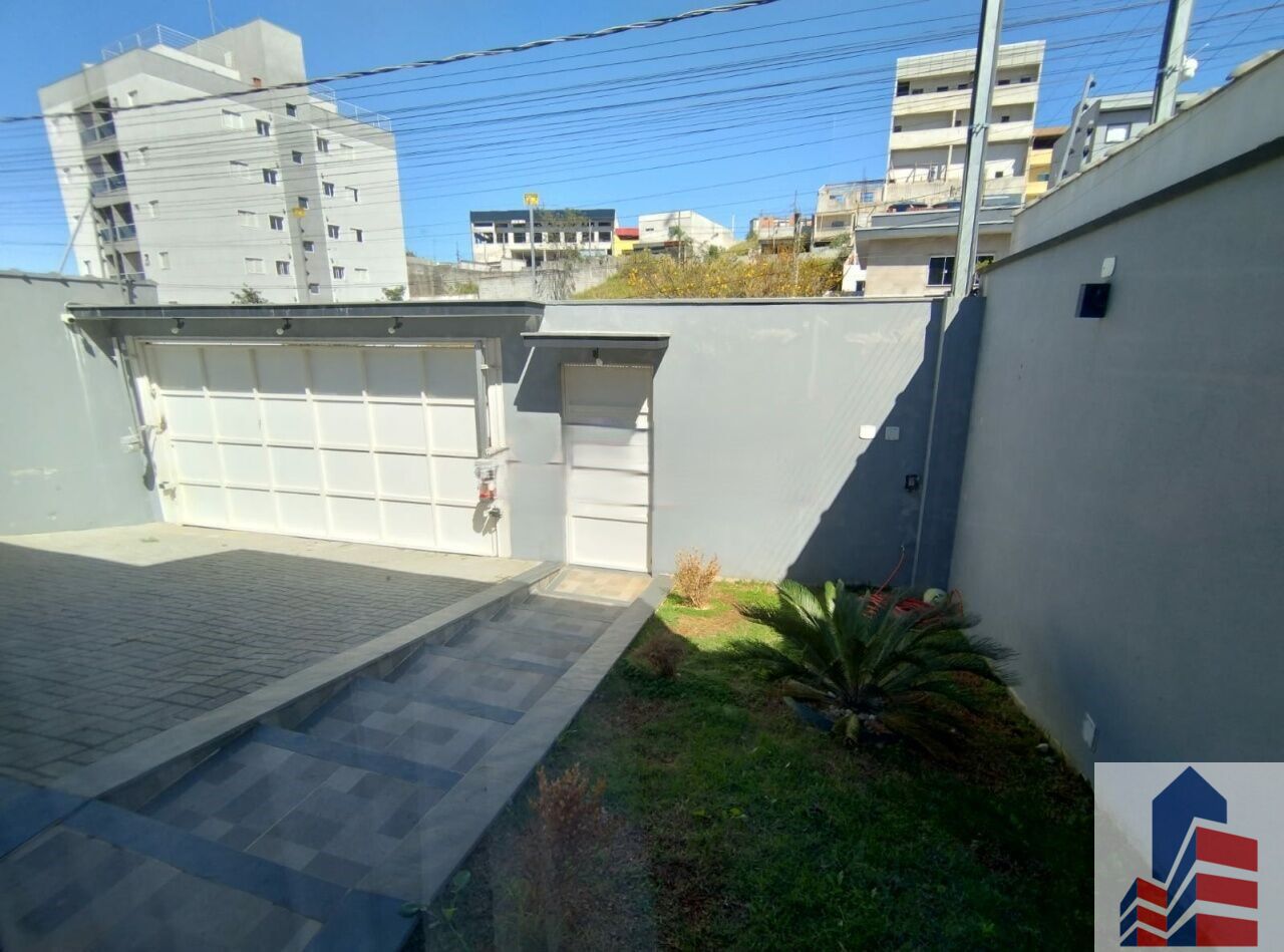 Casa à venda com 3 quartos, 200m² - Foto 18