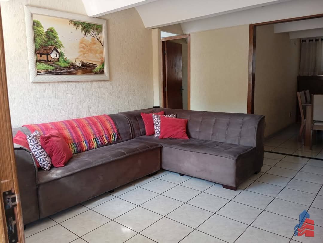 Apartamento à venda com 2 quartos, 64m² - Foto 2
