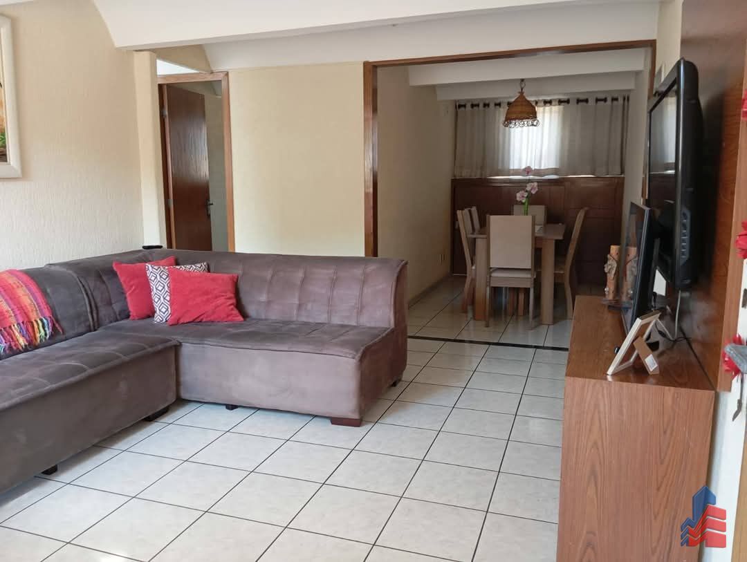 Apartamento à venda com 2 quartos, 64m² - Foto 1