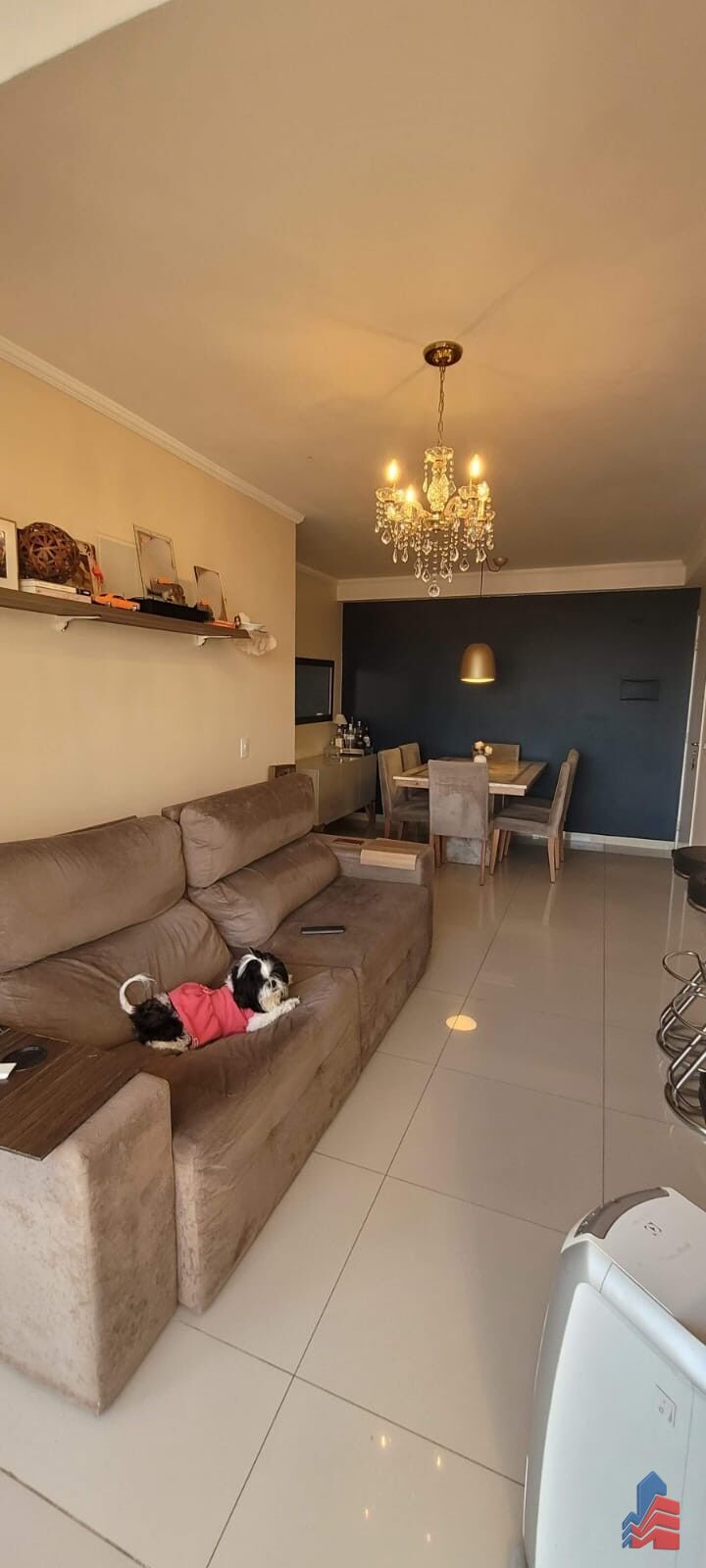 Apartamento à venda com 2 quartos, 60m² - Foto 1