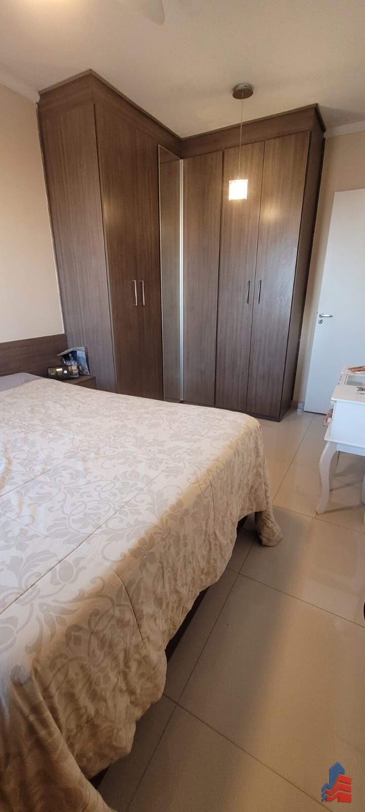 Apartamento à venda com 2 quartos, 60m² - Foto 10