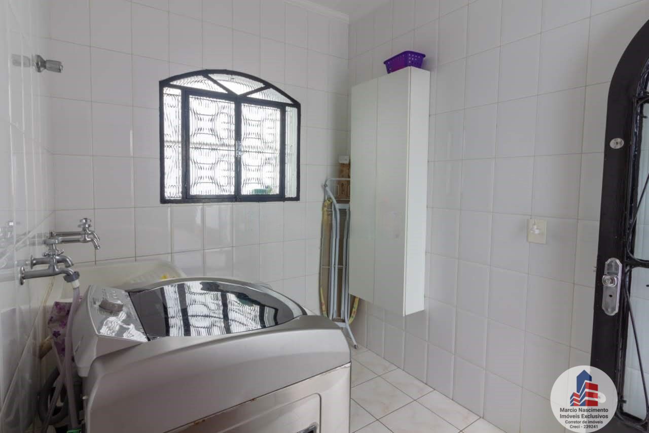 Sobrado à venda com 4 quartos, 230m² - Foto 5