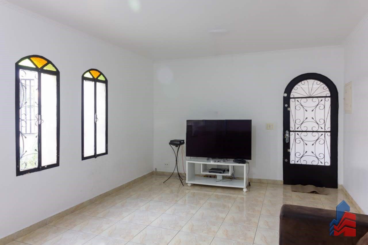 Sobrado, 4 quartos, 230 m² - Foto 1