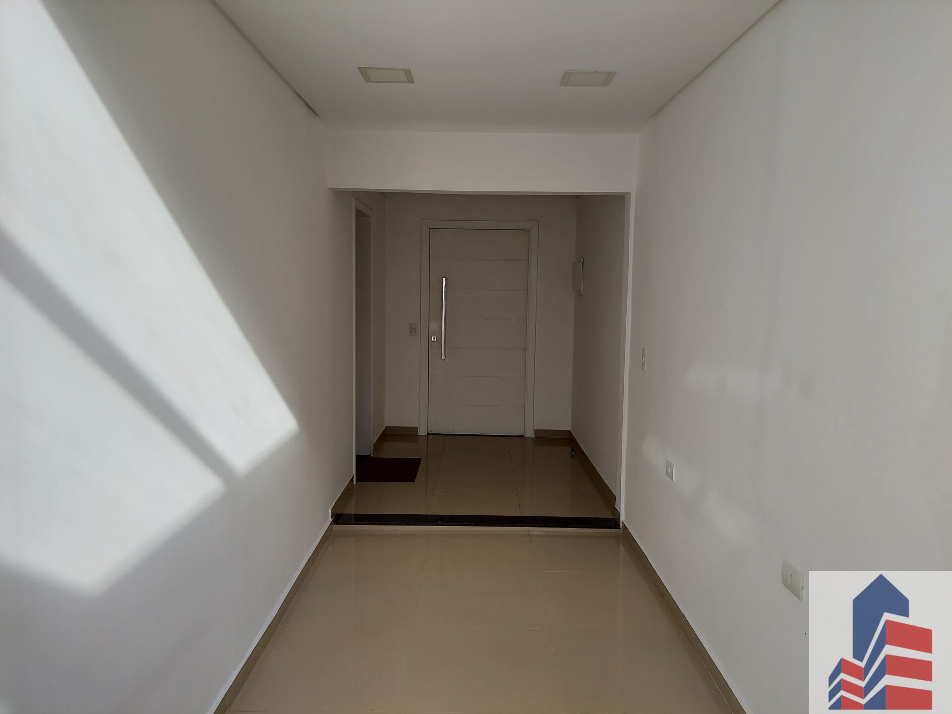 Sobrado à venda com 3 quartos, 194m² - Foto 10