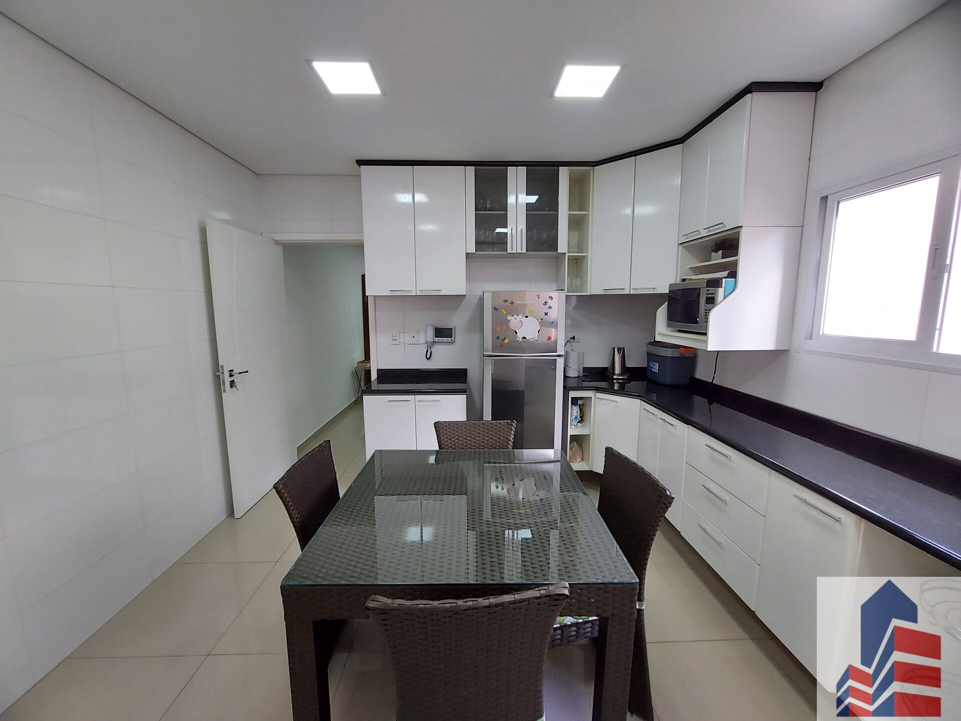 Sobrado à venda com 3 quartos, 194m² - Foto 26