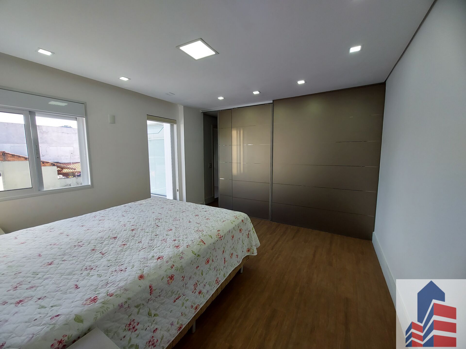 Sobrado à venda com 3 quartos, 194m² - Foto 27