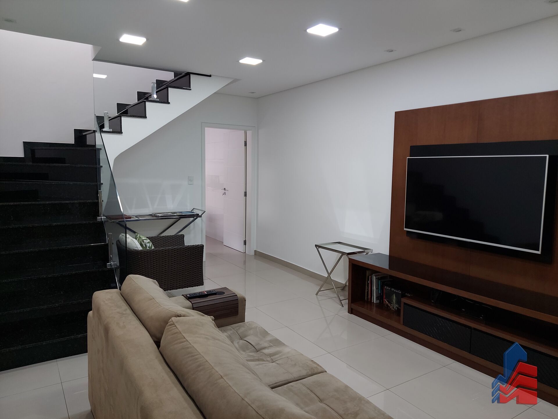 Sobrado, 3 quartos, 194 m² - Foto 3