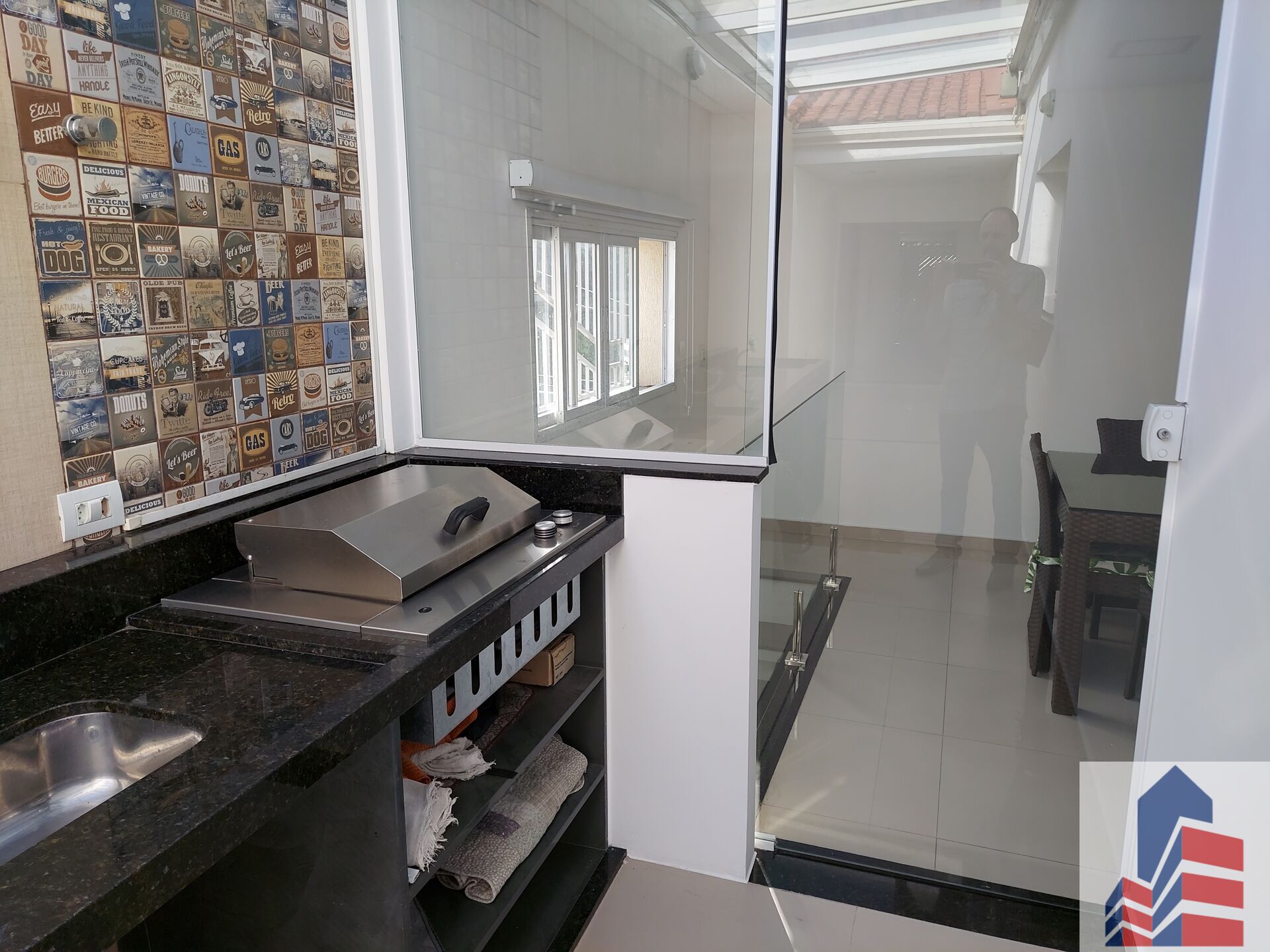 Sobrado à venda com 3 quartos, 194m² - Foto 11