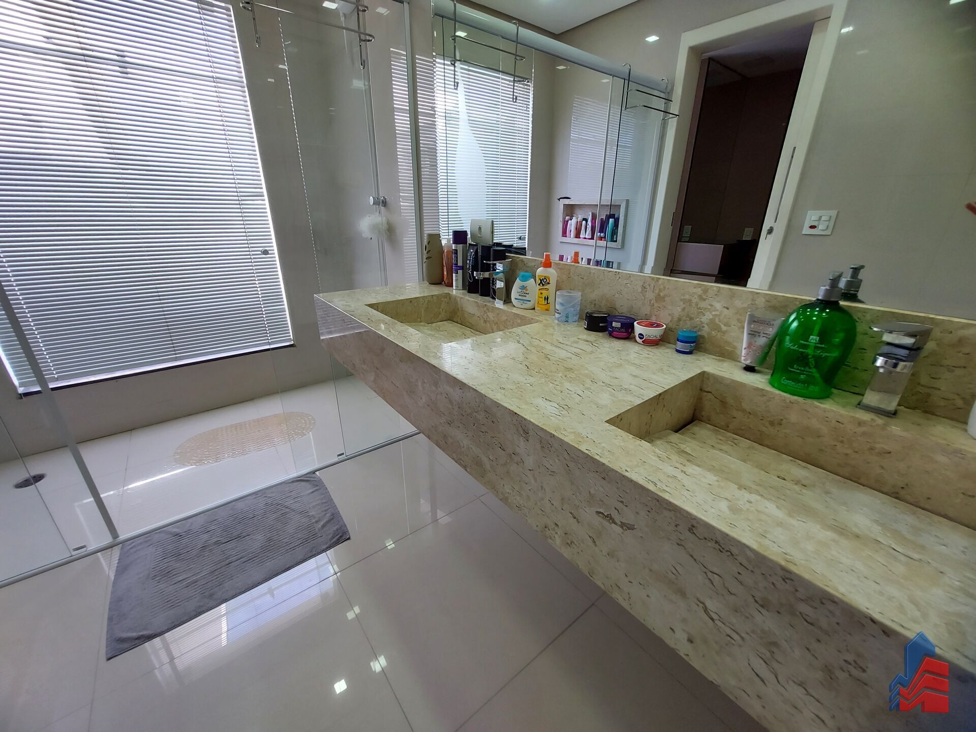 Sobrado à venda com 3 quartos, 194m² - Foto 28