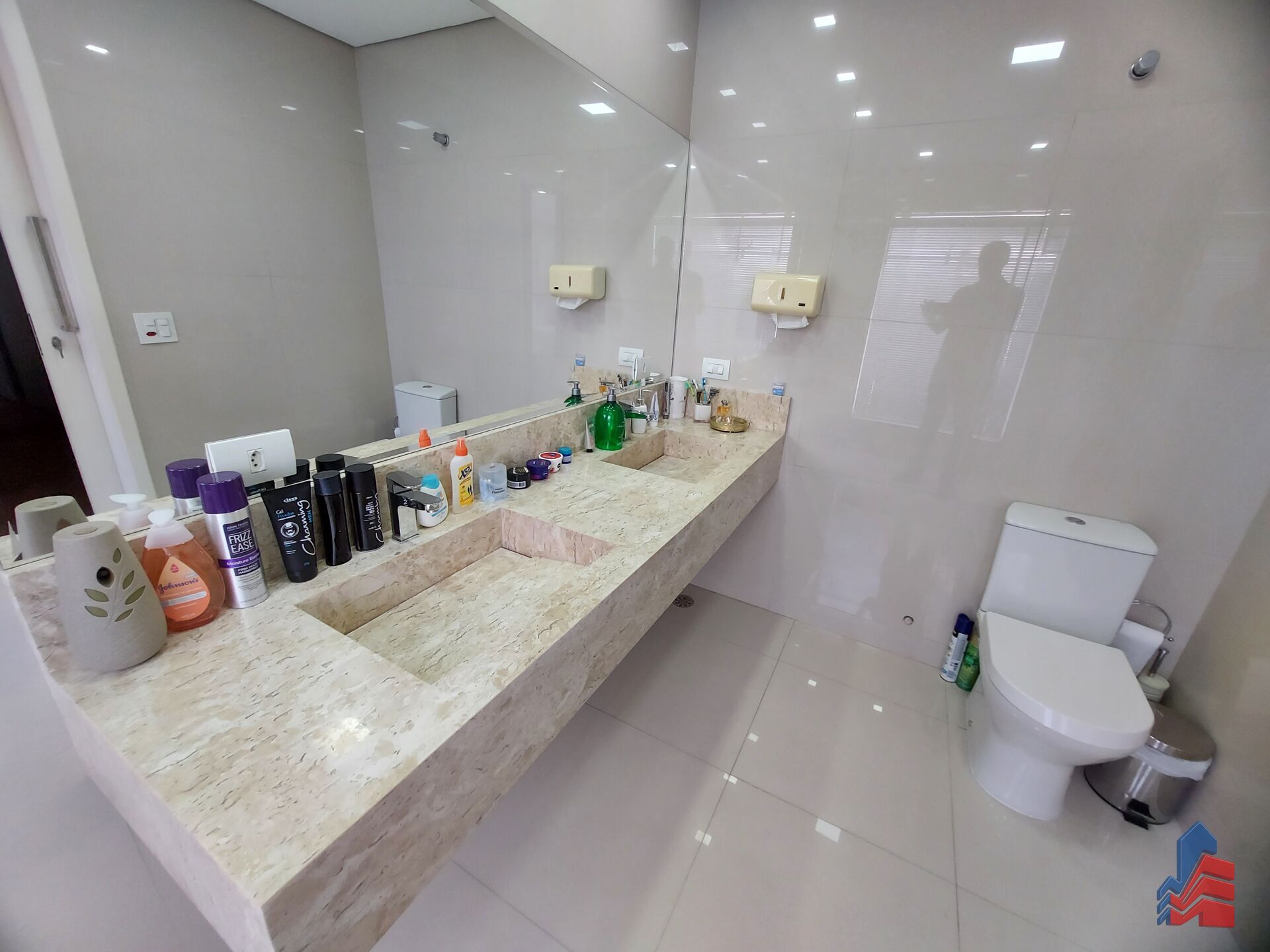 Sobrado à venda com 3 quartos, 194m² - Foto 27