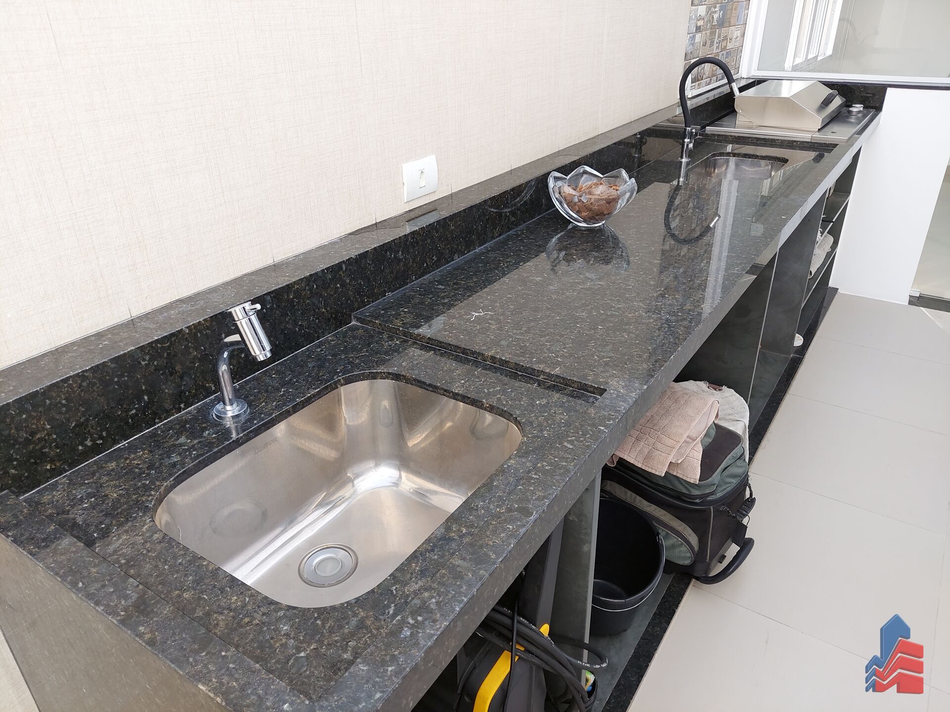 Sobrado à venda com 3 quartos, 194m² - Foto 7