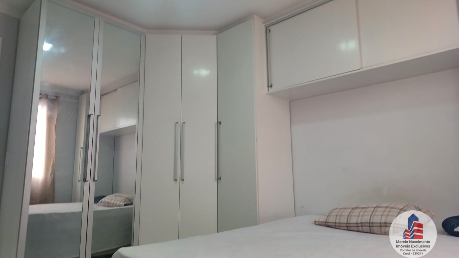 Apartamento à venda com 2 quartos, 55m² - Foto 11