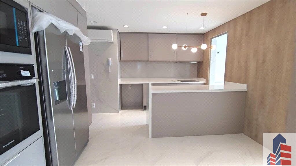 Apartamento à venda com 3 quartos, 154m² - Foto 4