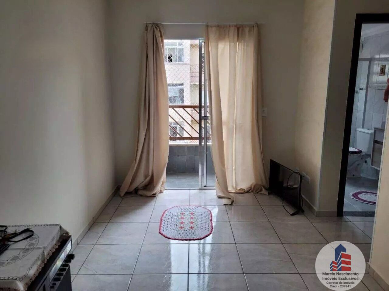 Apartamento à venda com 2 quartos, 57m² - Foto 1