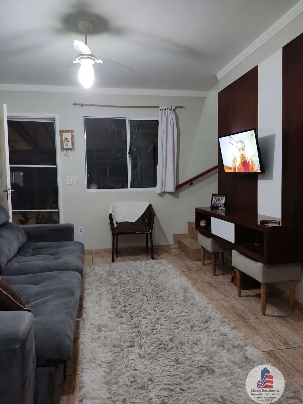 Casa de Condomínio à venda com 2 quartos, 64m² - Foto 1