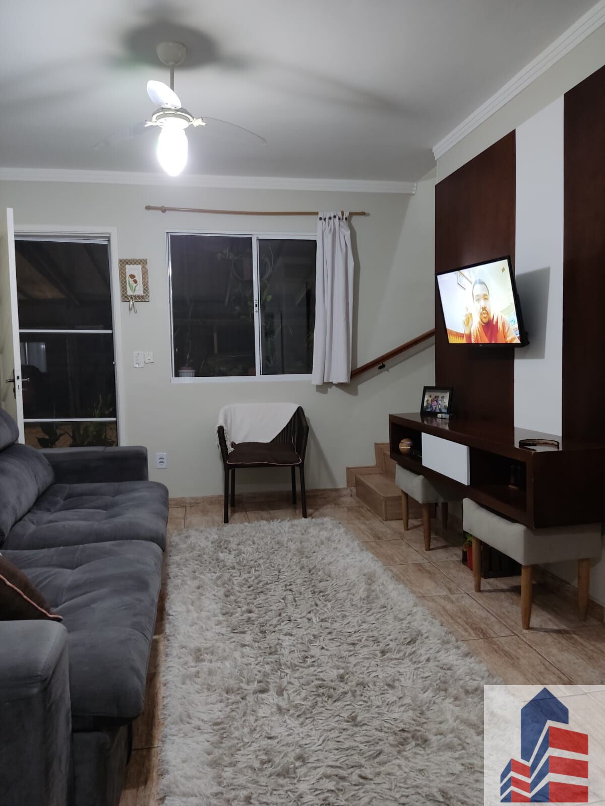 Casa de Condomínio à venda com 2 quartos, 64m² - Foto 1