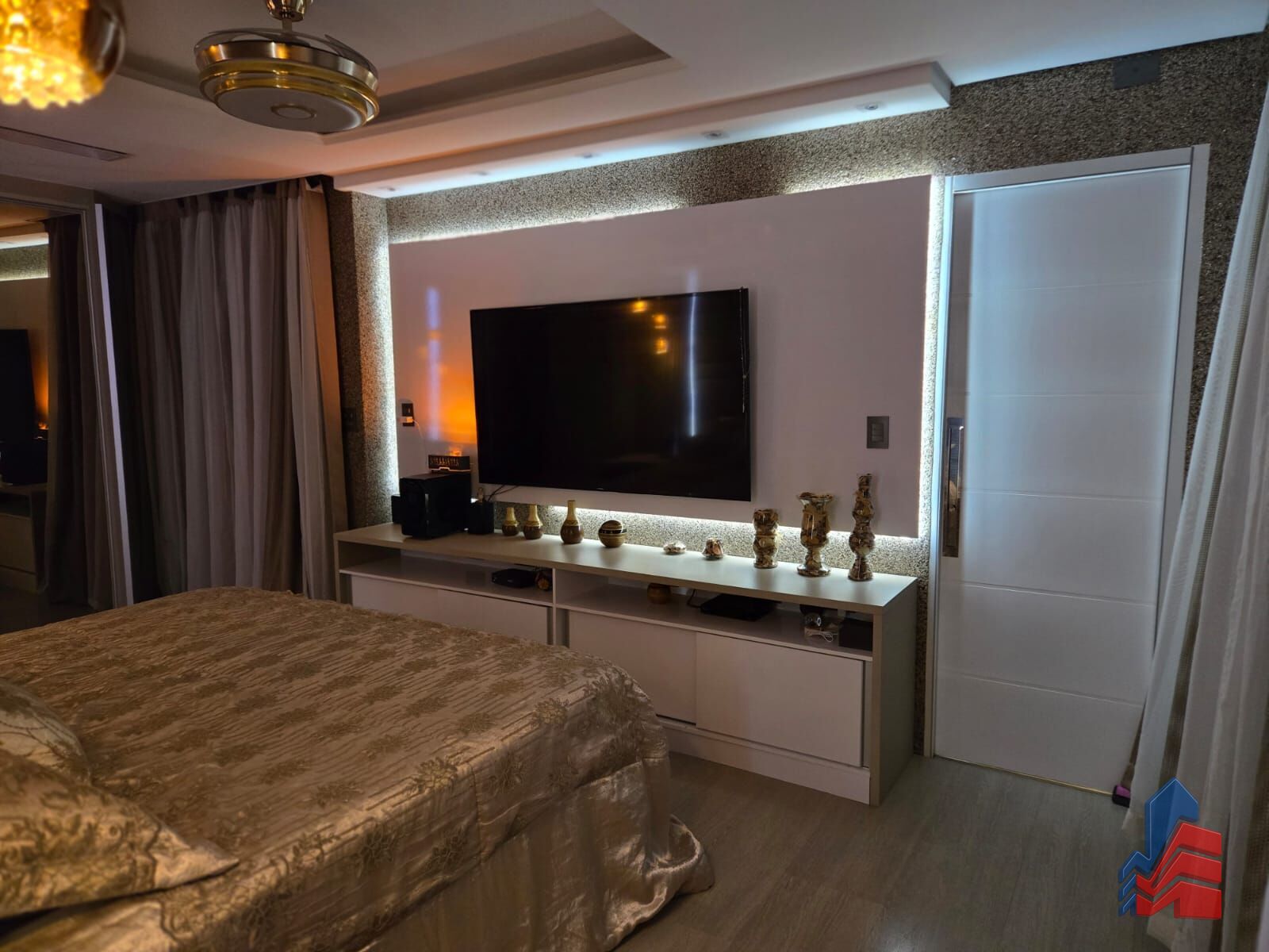 Sobrado, 4 quartos, 410 m² - Foto 8