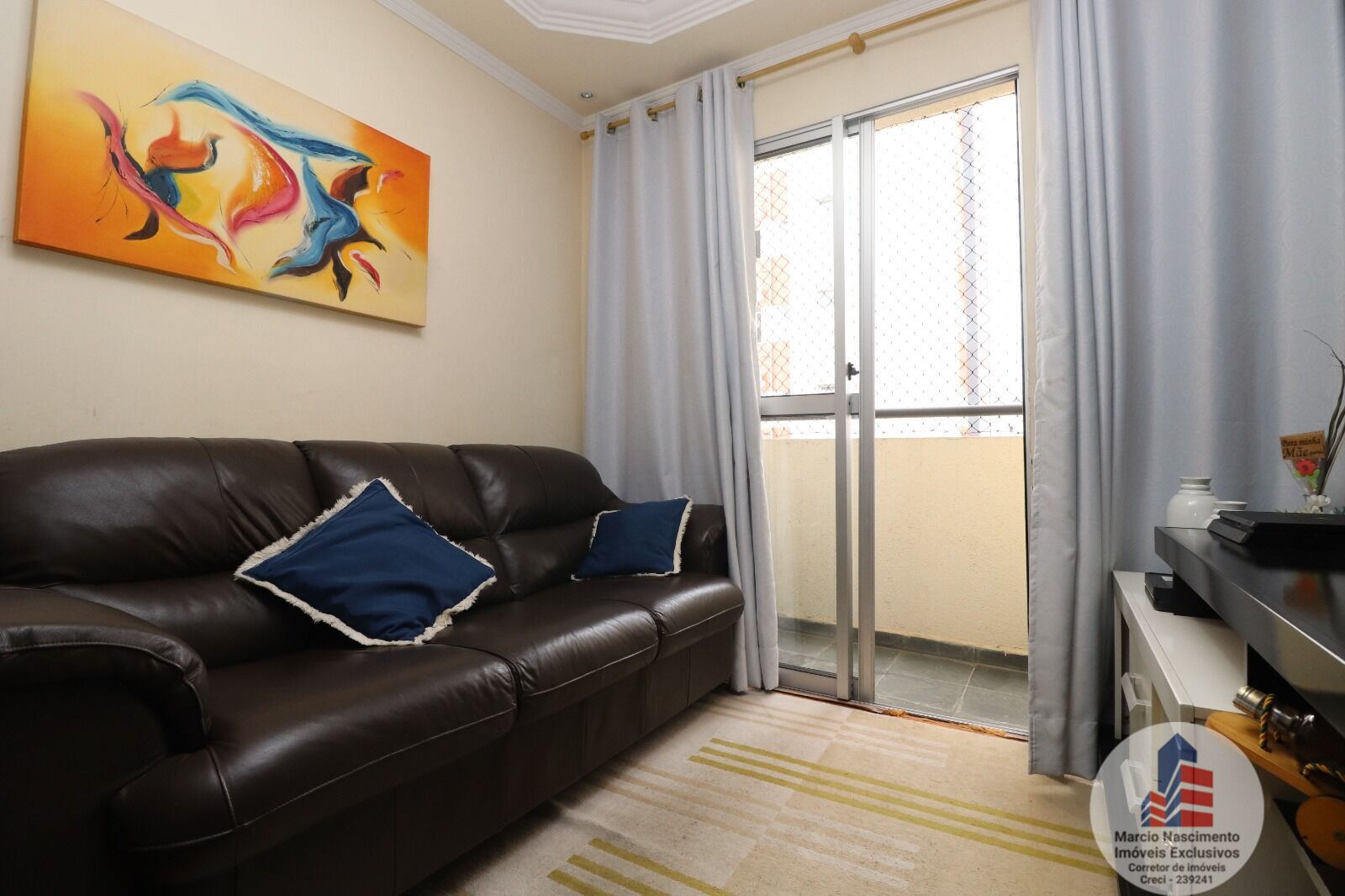 Apartamento à venda com 3 quartos, 63m² - Foto 1