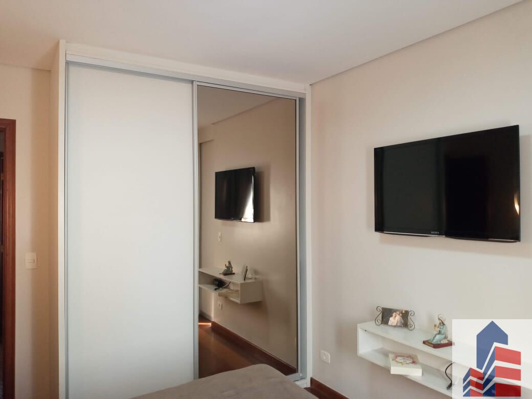 Apartamento à venda com 3 quartos, 130m² - Foto 12