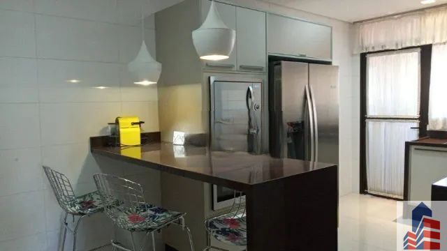 Apartamento à venda com 3 quartos, 130m² - Foto 7