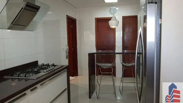 Apartamento à venda com 3 quartos, 130m² - Foto 9