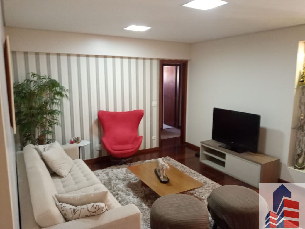 Apartamento à venda com 3 quartos, 130m² - Foto 1