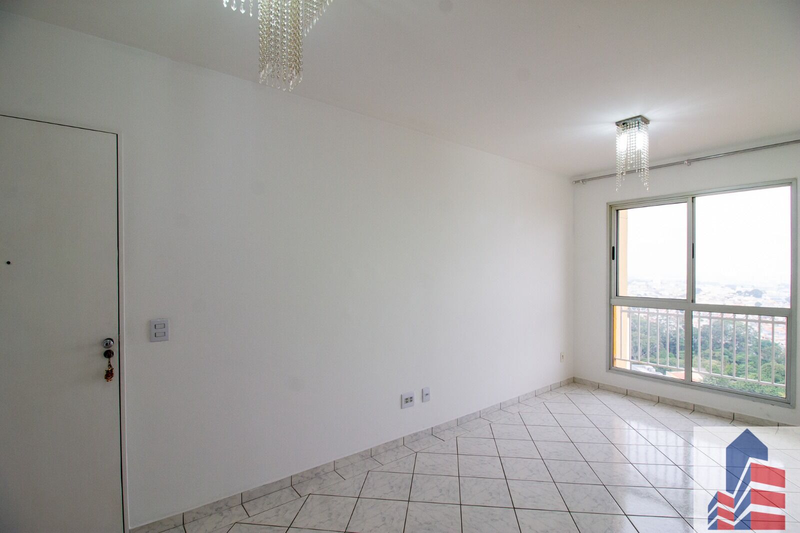 Apartamento à venda com 2 quartos, 53m² - Foto 2