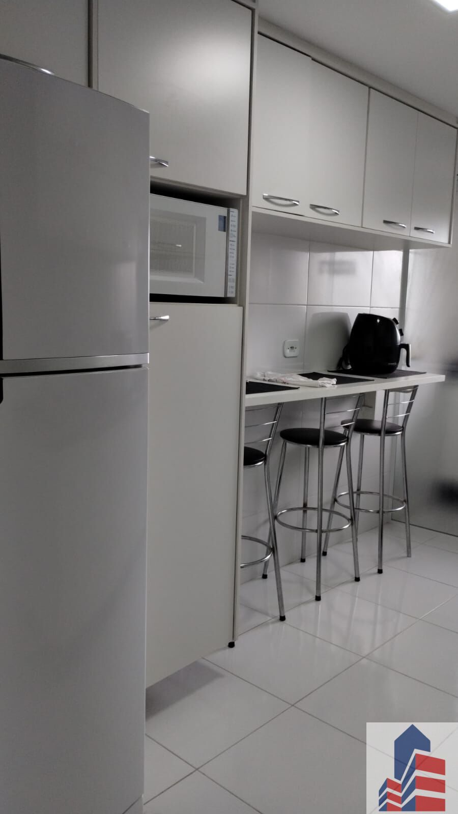 Apartamento à venda com 2 quartos, 63m² - Foto 8