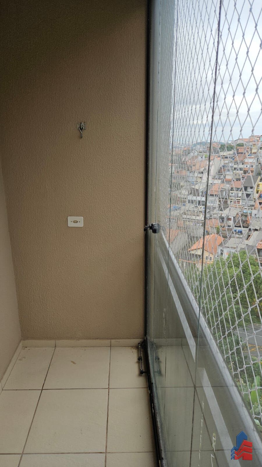 Apartamento à venda com 2 quartos, 65m² - Foto 4