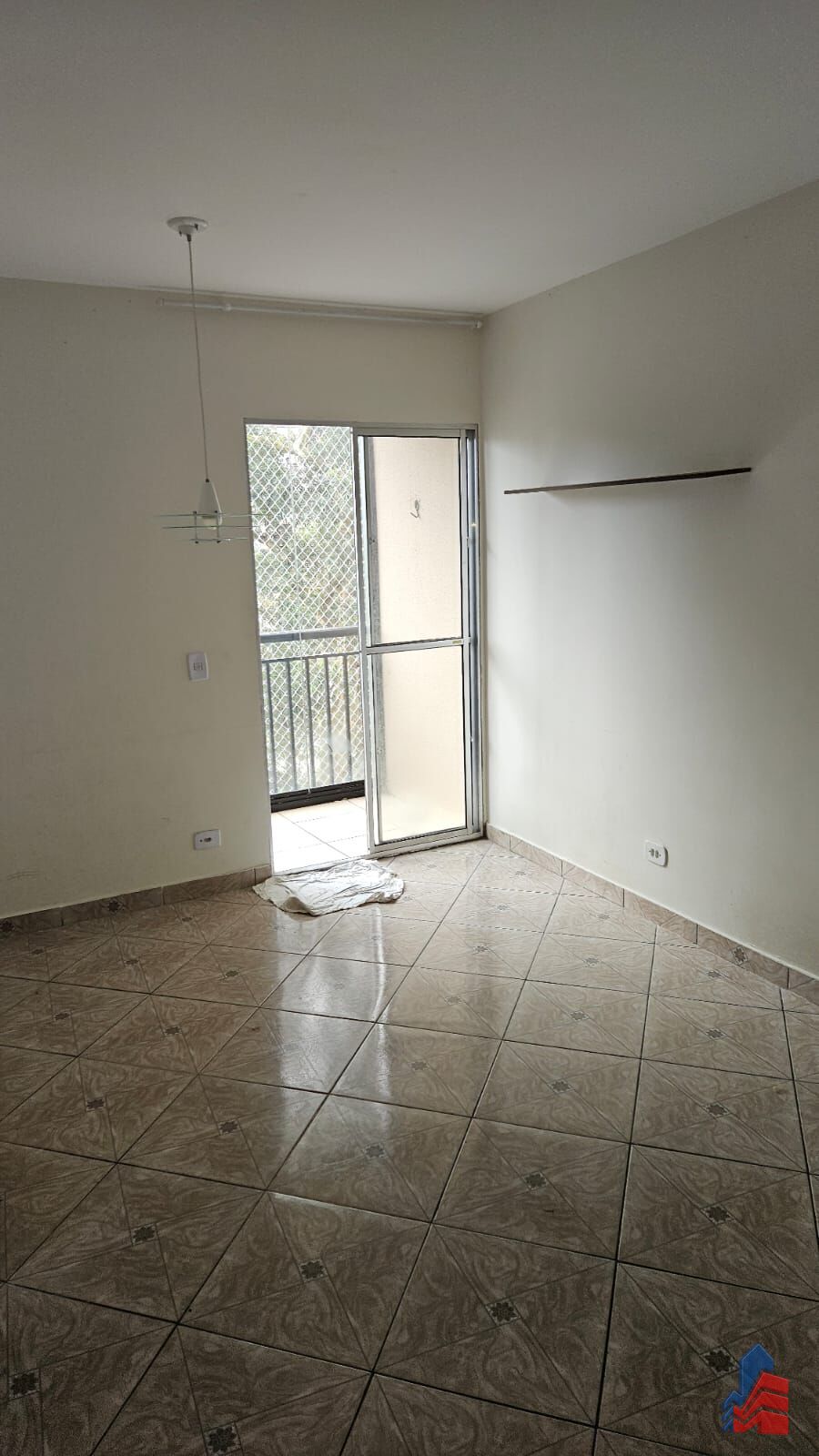 Apartamento à venda com 2 quartos, 65m² - Foto 3
